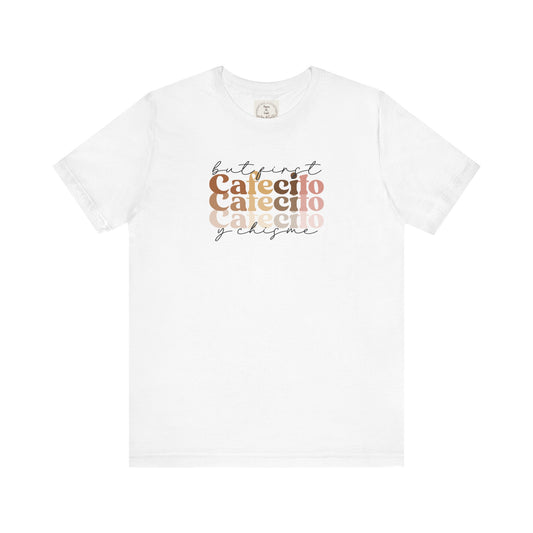 But first cafecito y chisme - Cafe y Conchas - MamaDeSushi - Unisex Jersey Short Sleeve Tee